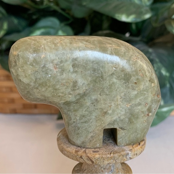 Native American Carved Buffalo Bison Fetish Figure Carving Green Stone Animal 3" - Picture 2 of 16